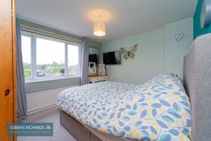 Bedroom- click for photo gallery